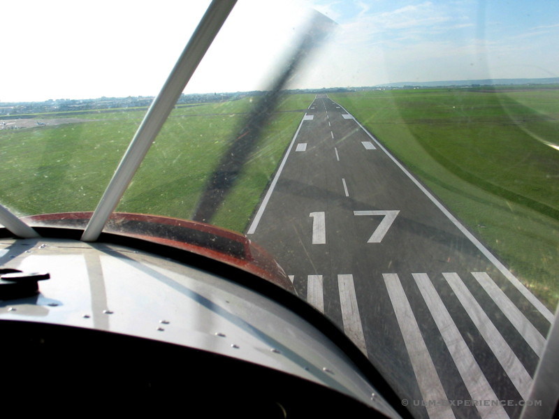 Piste d'atterrissage - LFQB - Troyes