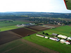 Hangars LFGO - aérodrome Pont-sur-yonne