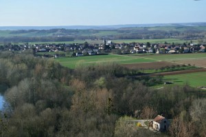 Village de Germigny - Bourgogne - vue aérienne