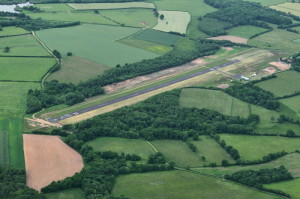 Aérodrôme de Saulieu - LFEW - Piste d'atterrissage