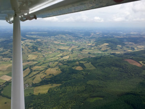 Vallée au sud d'Autun dans le Morvan, Bourgogne France - Vue aérienne